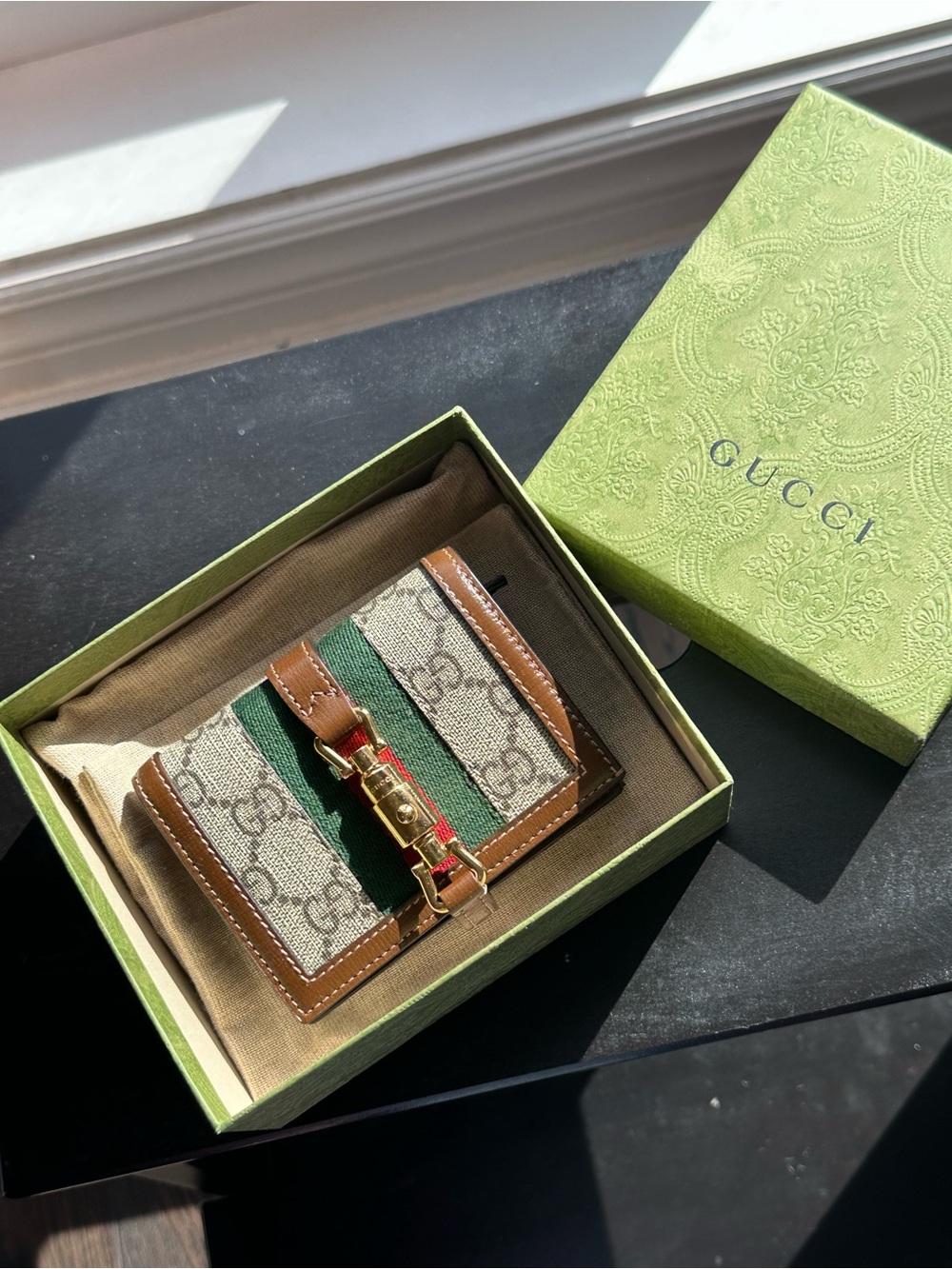 New in Box Gucci Jackie 1961 GG Supreme Wallet Brown Trim